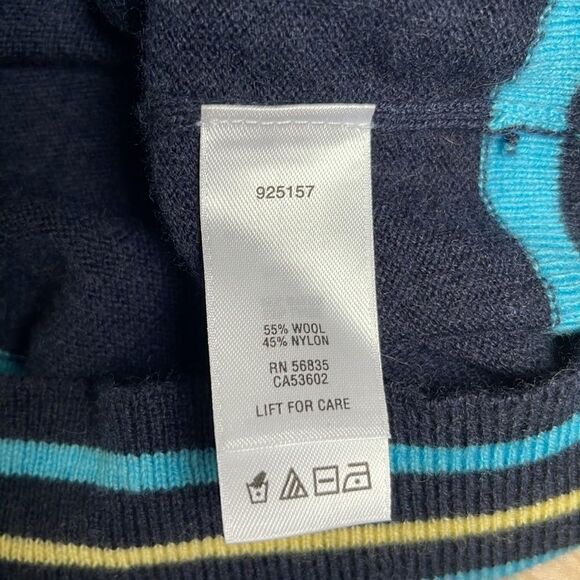 Cabela’s wool/nylon turtleneck sweater.  1/4 Zip.  Size Small. - Picture 5 of 6